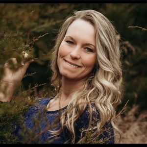 Meet your Posher, Stacy